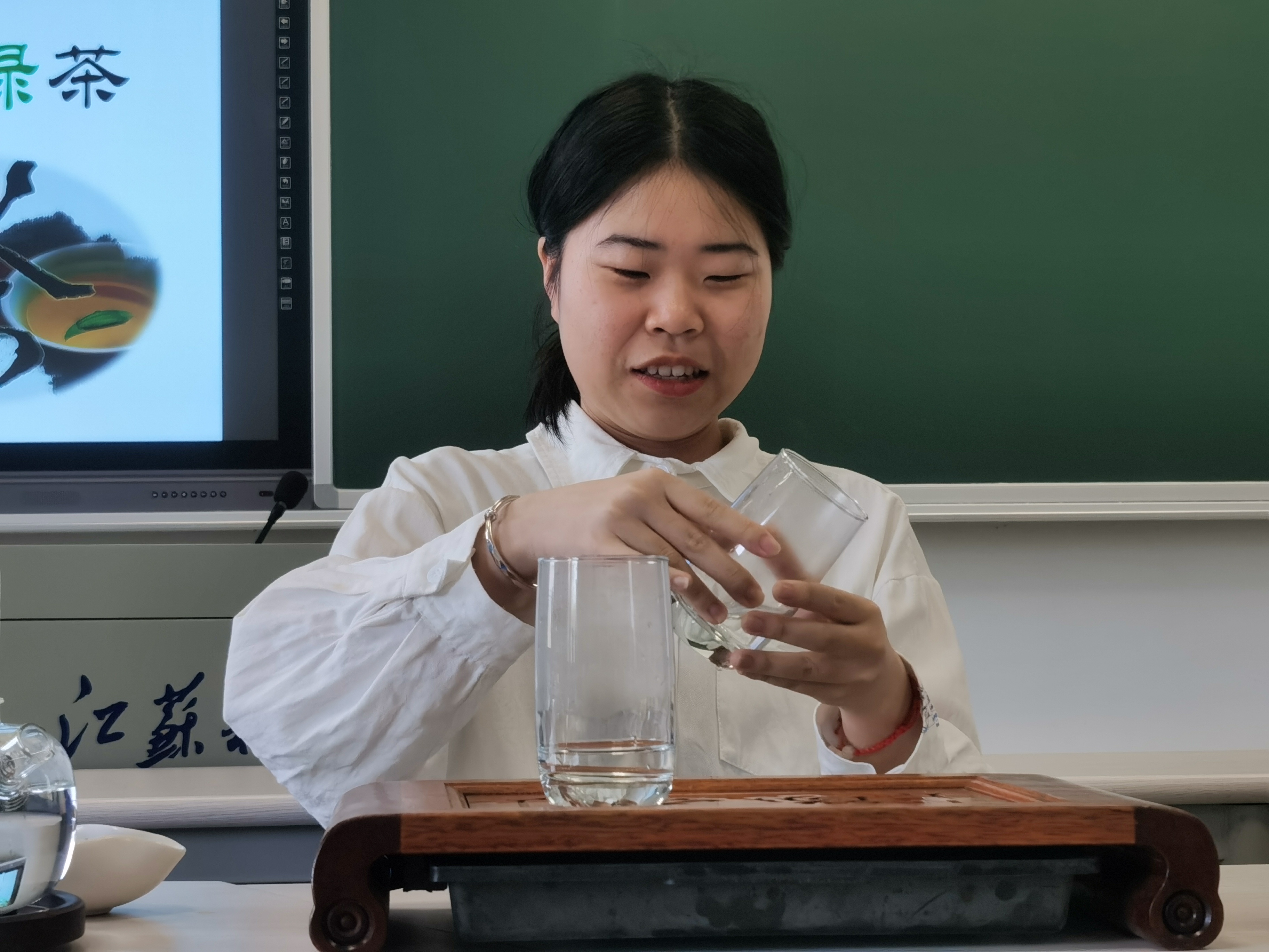 1681867129161920.jpg 1681867129161920.jpg