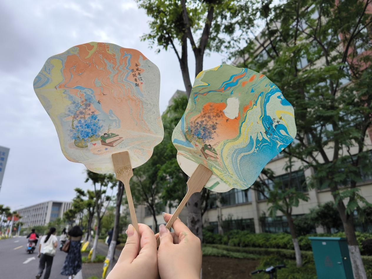 1747573464659123.png 漆扇2.png