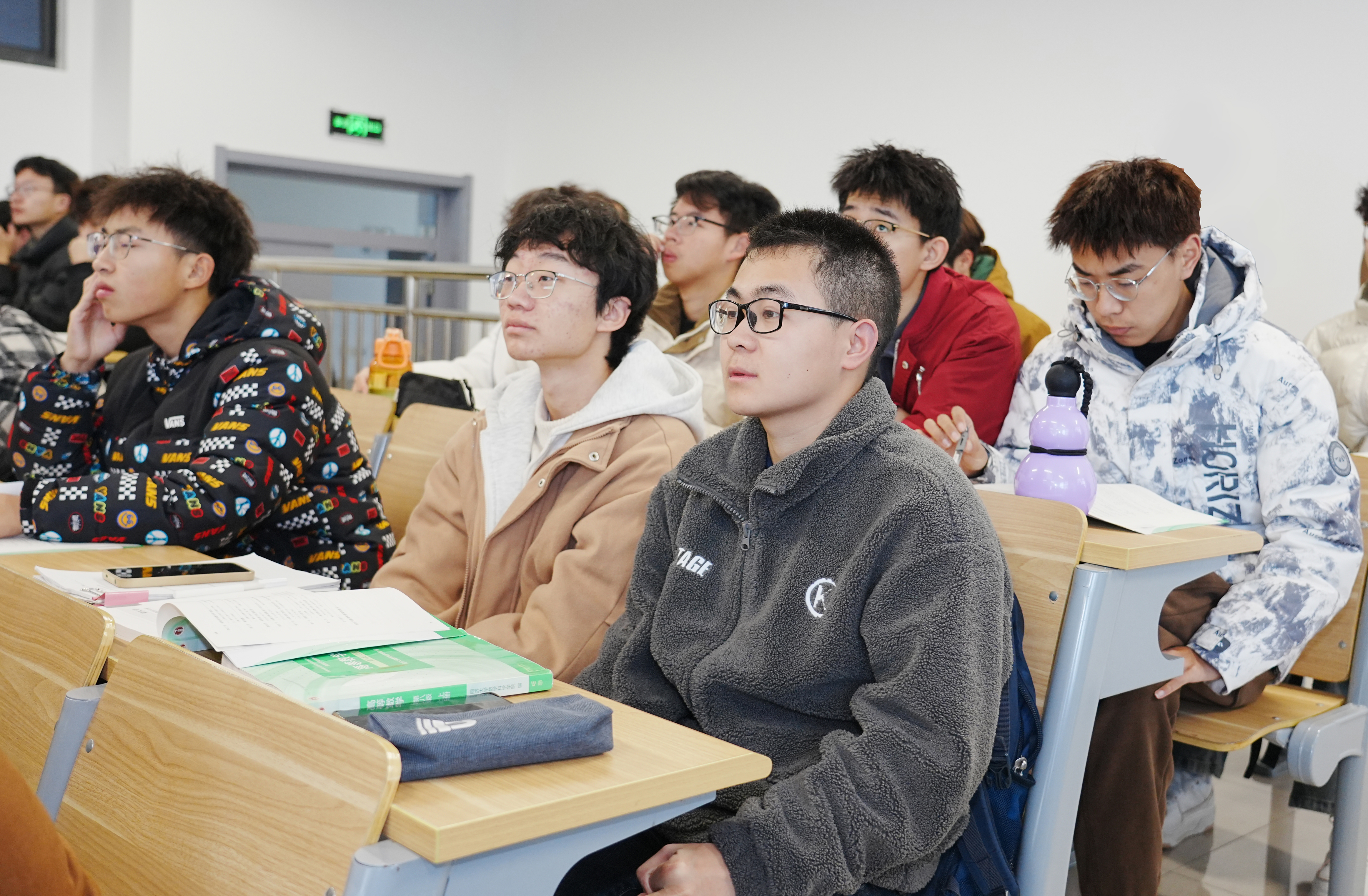 1739838737837306.jpg 61E091B3C34E32A7E1D2CD1EC976D385.jpg