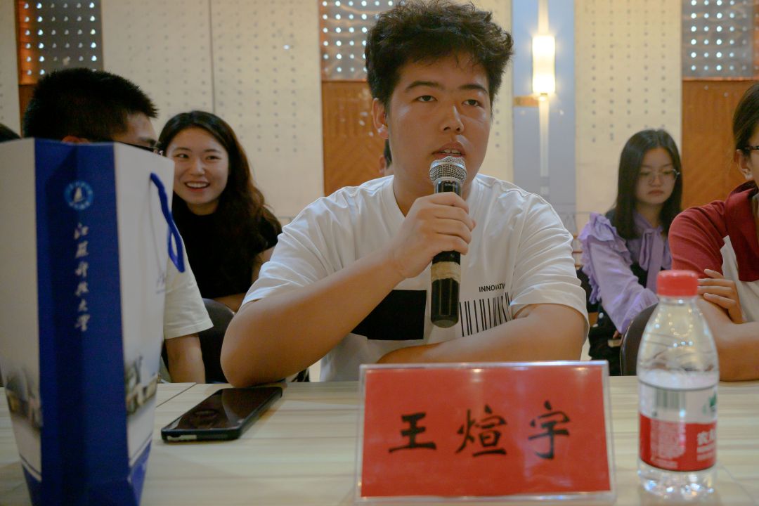 1696049275141641.jpg 2.jpg