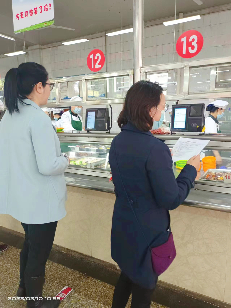 1678855857415938.jpg 米兰网页版页面登录后勤开展春季食品安全专项检查2.jpg