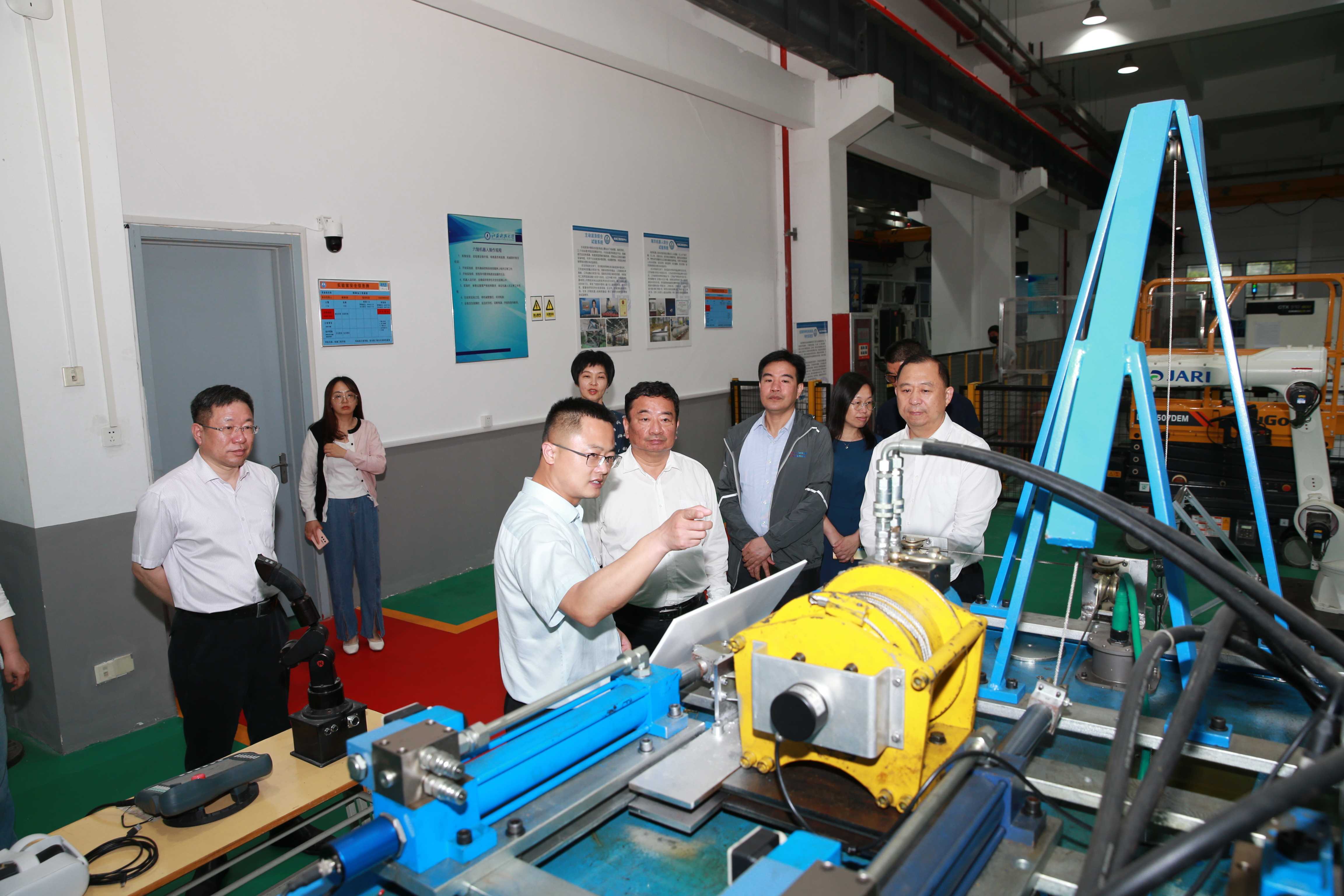 1685519926834570.jpg eecc0ade-a03b-452a-ae53-221c4cbbf5f7 (1).jpg