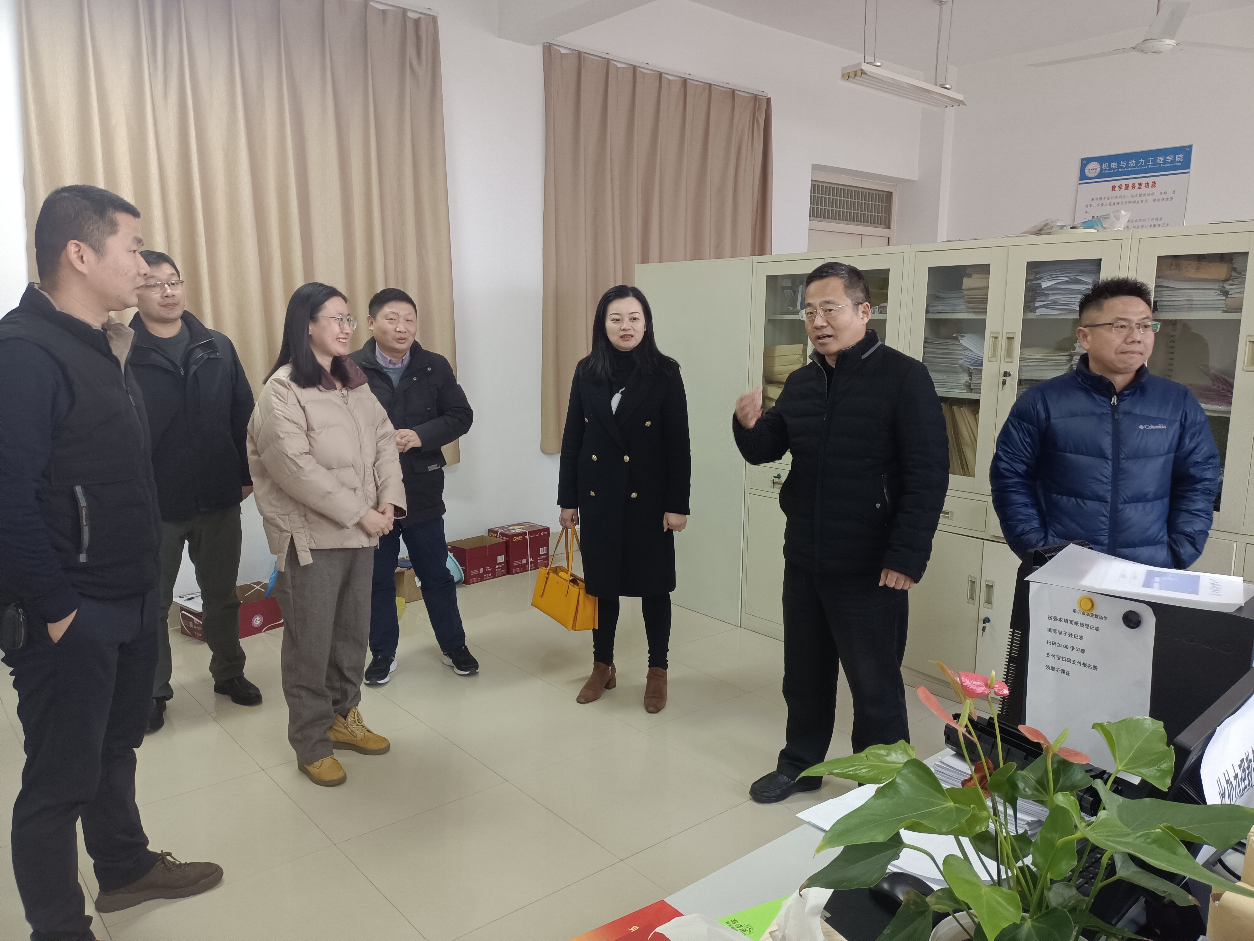 1677112207462717.jpg 01.jpg