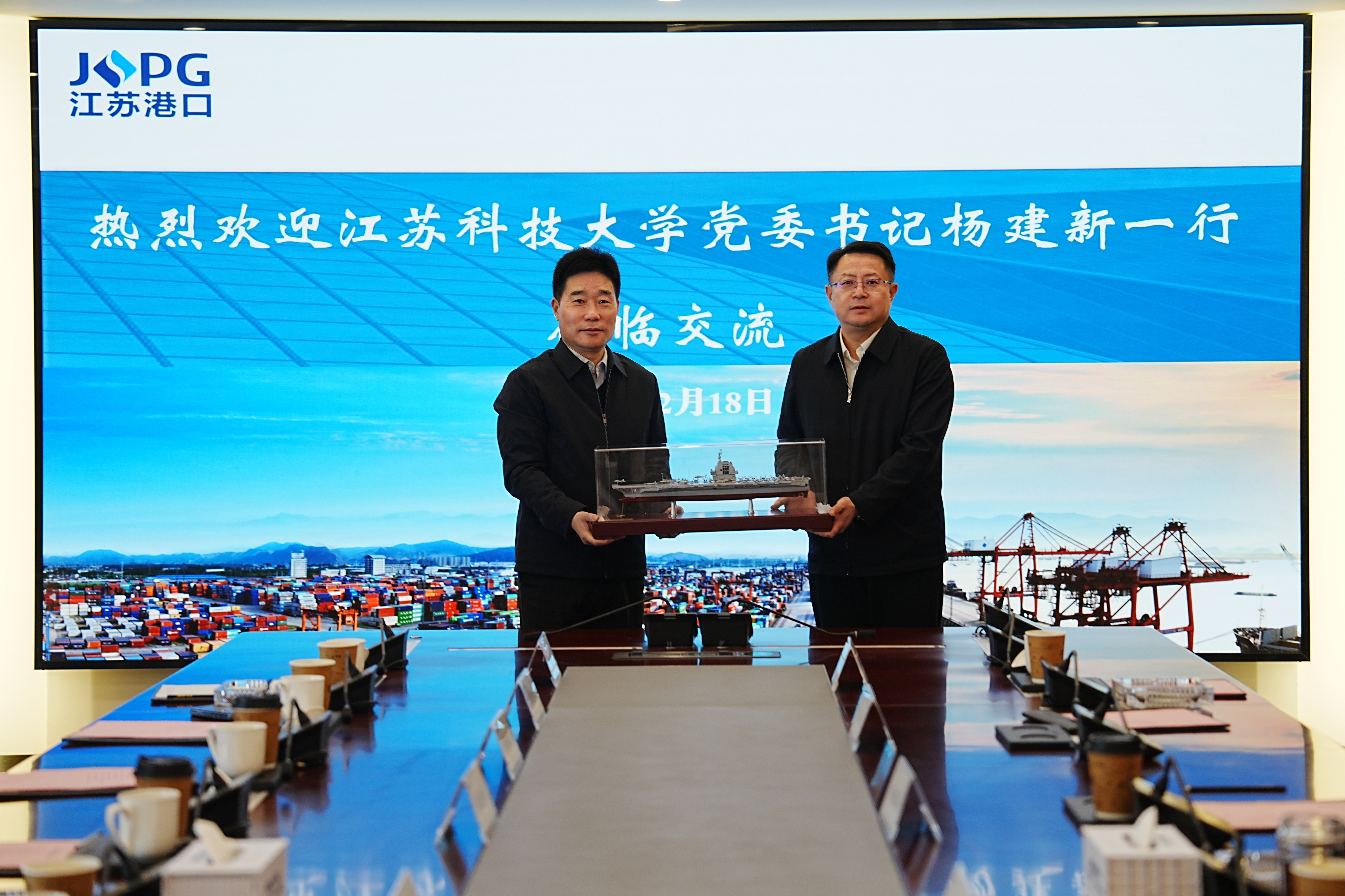 1740014166767772.jpg 86924264246172647996.jpg